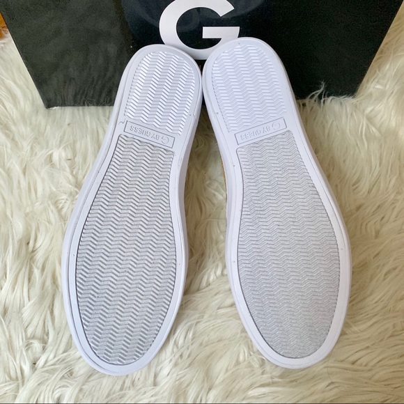 LAST PAIR - NIB G by Guess Slip On Shoes Sneakers - Picture 4 of 6